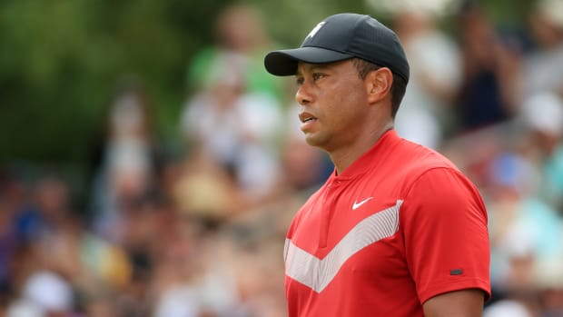 tiger-woods-knee-procedure.jpg